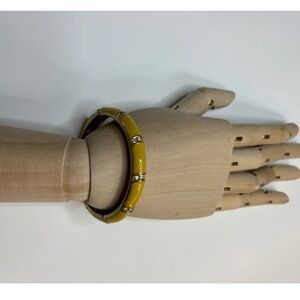 Chic Yellow Bracelet with Sparkling Accents